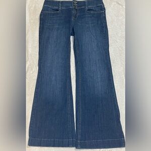 White Black market Blanc dark denim jeans size 4R